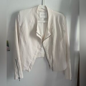 Blank NYC Size Small White Jacket